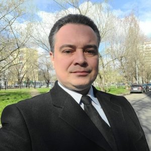 Василий Васильевич, 44 года
